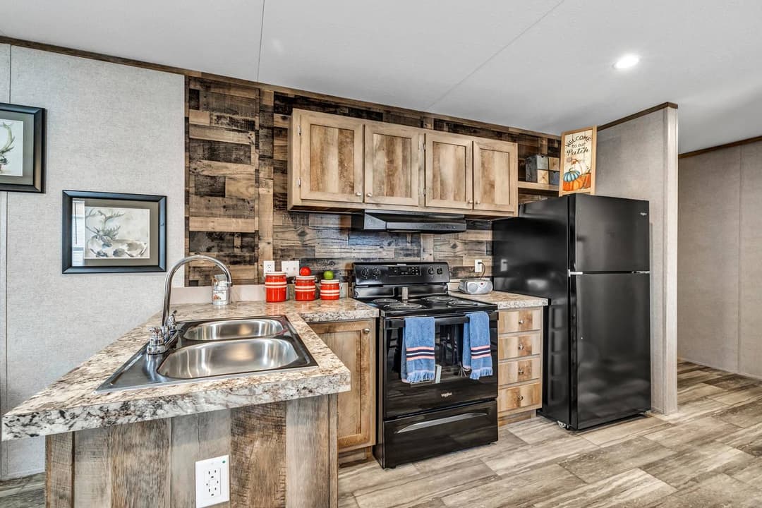 Rm1456 kitchen home features