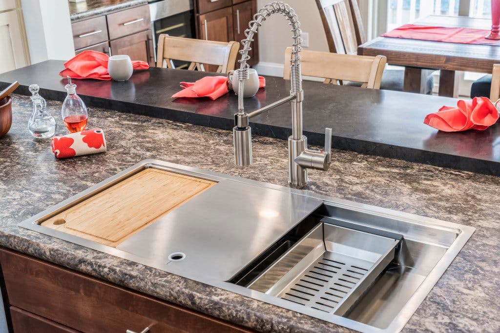Ultra ranch 2p2403-x ev kitchen home features