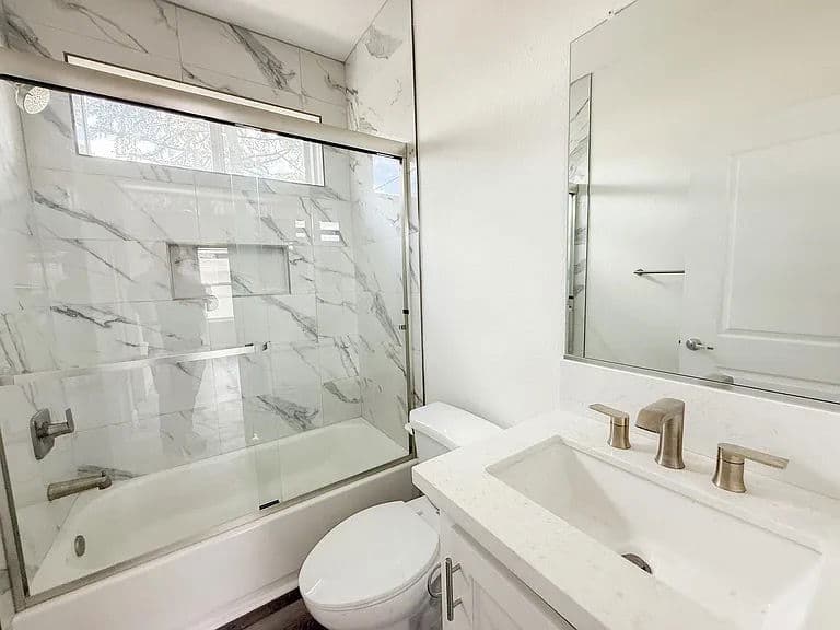 The malibu bathroom home features