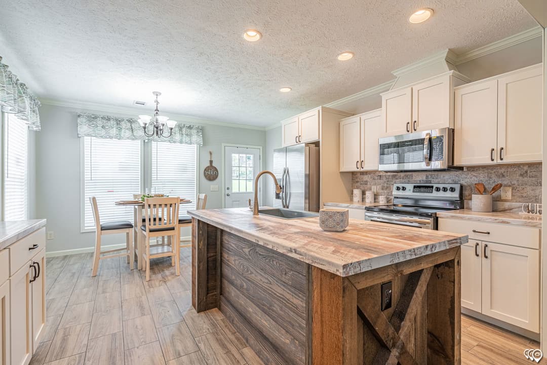 The haven kitchen home features