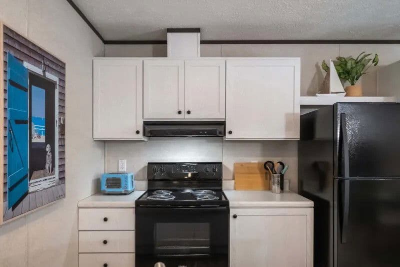 Spire kitchen home features