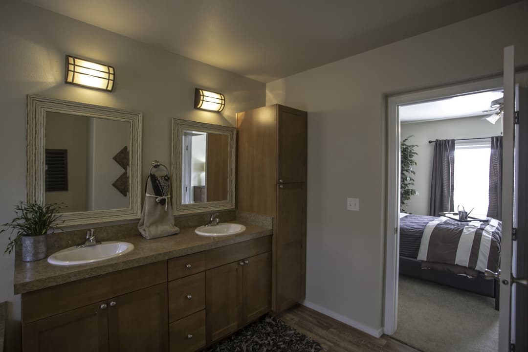 Ks2750b bathroom home features