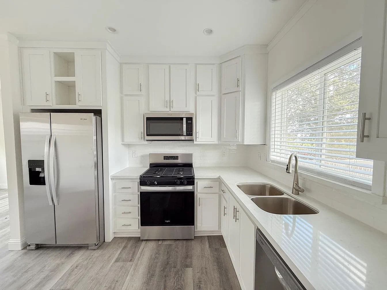 The malibu kitchen home features