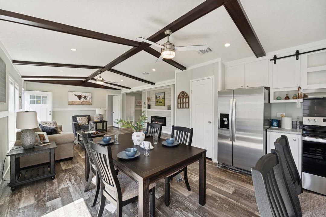 The maddox kitchen home features