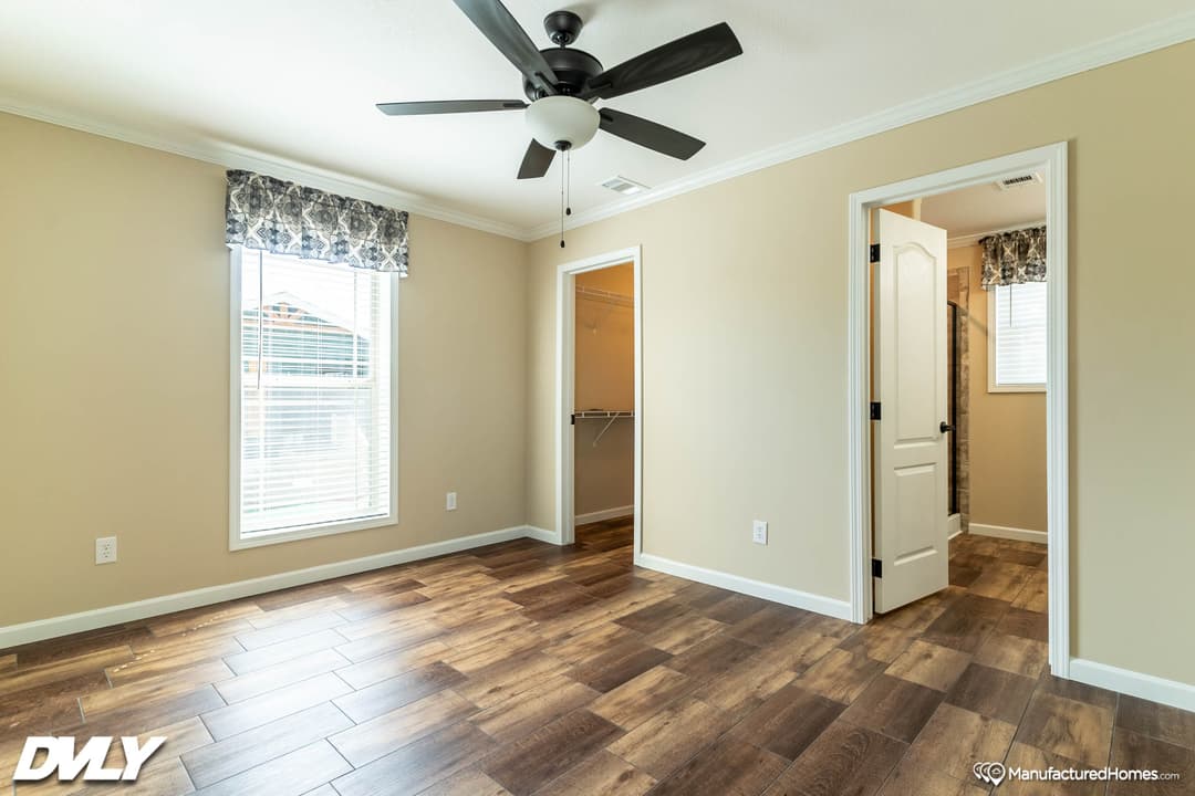 The lodge 2 bedroom home features