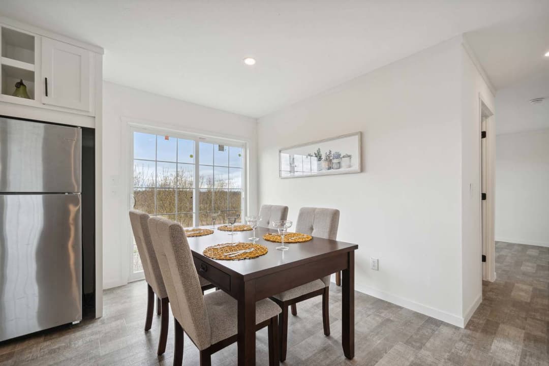 East point - pursuit interior home features