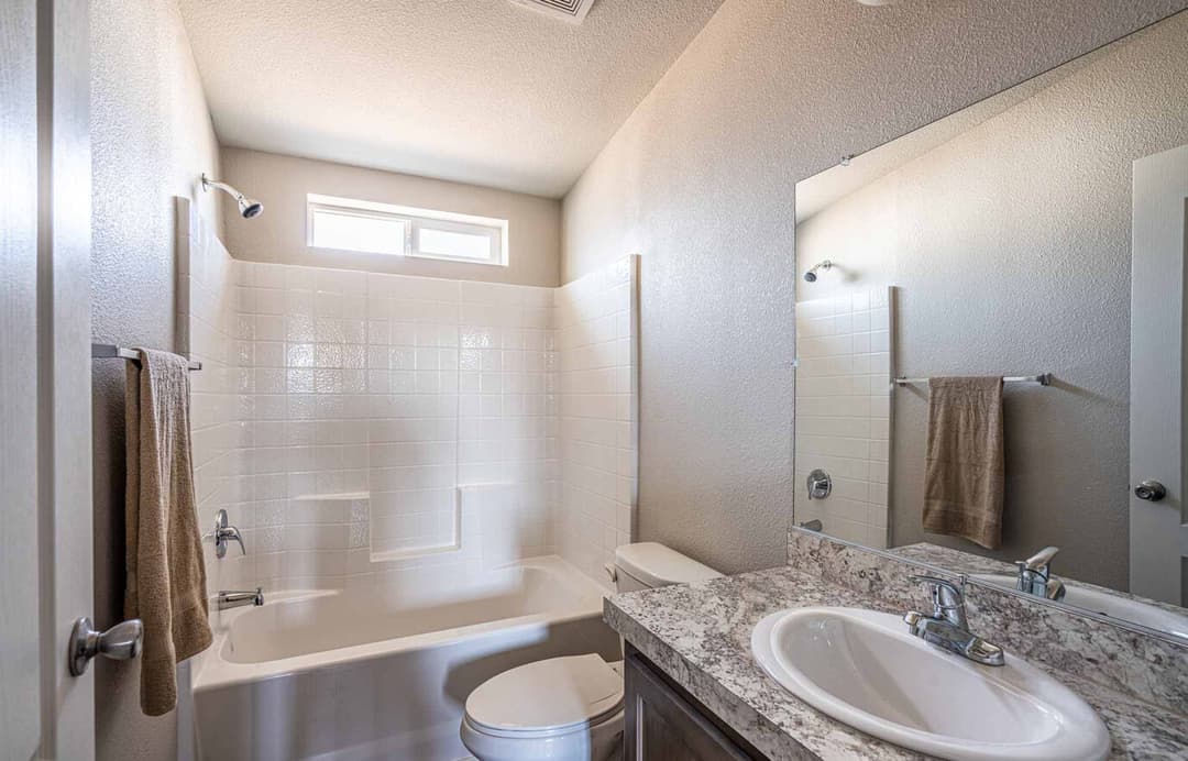 Canyon lake 24563p bathroom home features