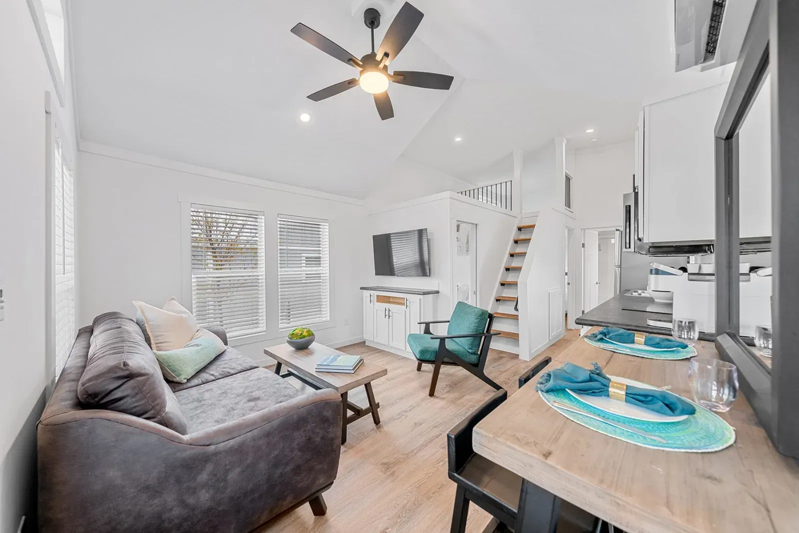 Ath-06l interior and hero home features