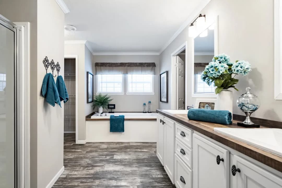 The roddy bathroom home features