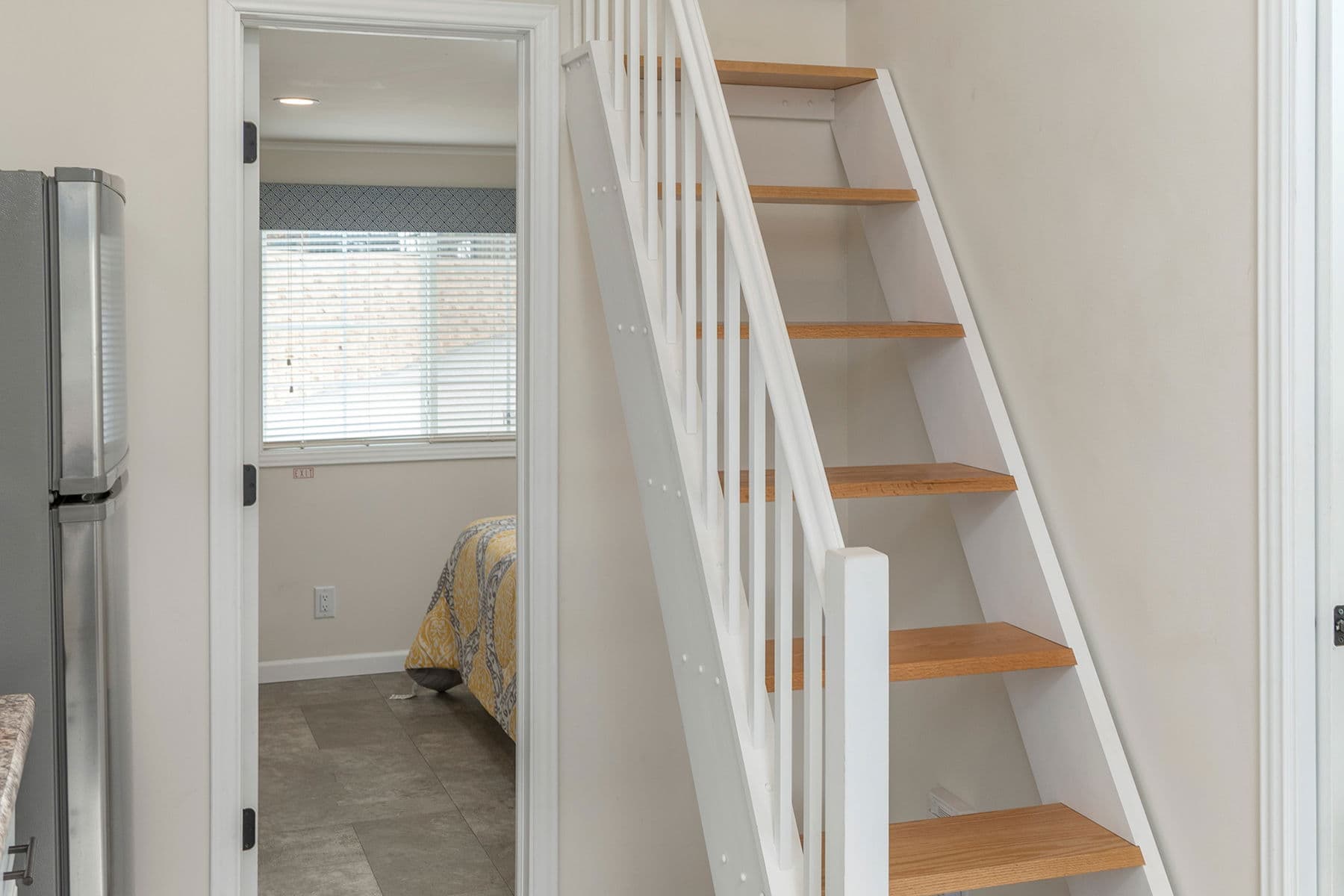 Shore park 4111 interior home features