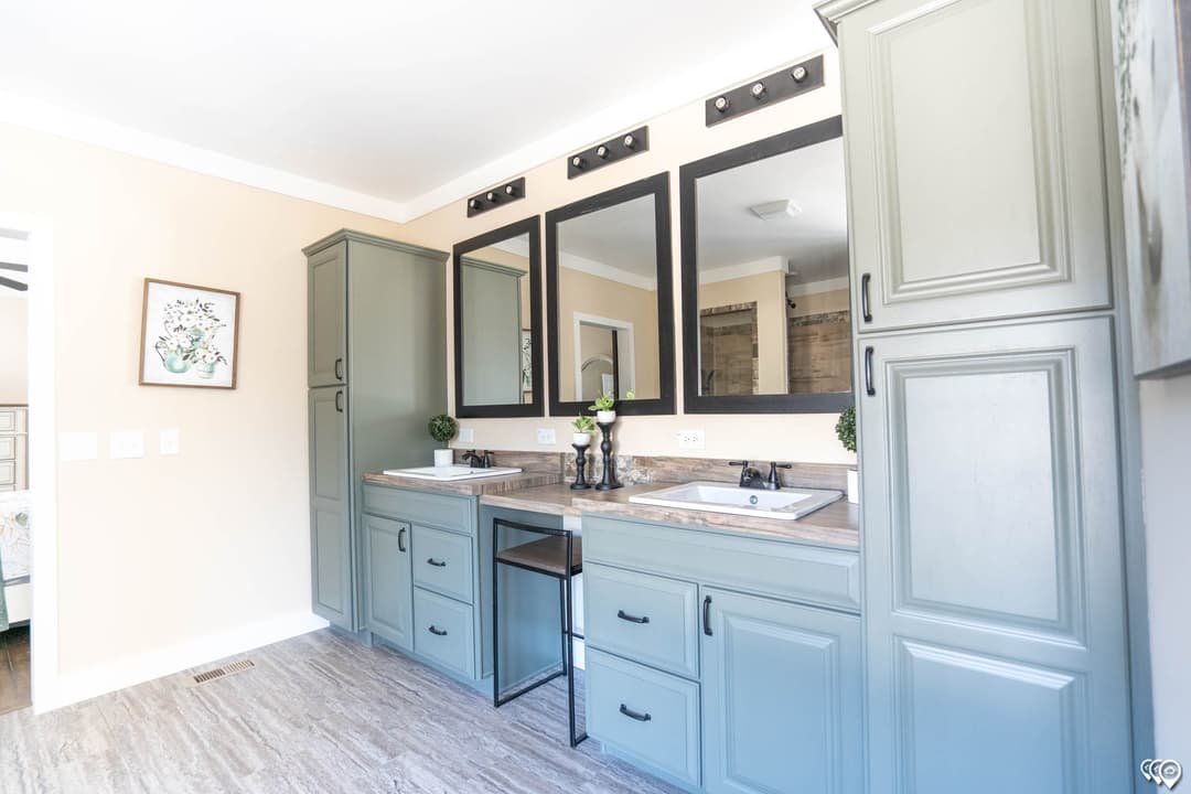 The barndominium 2 bathroom home features
