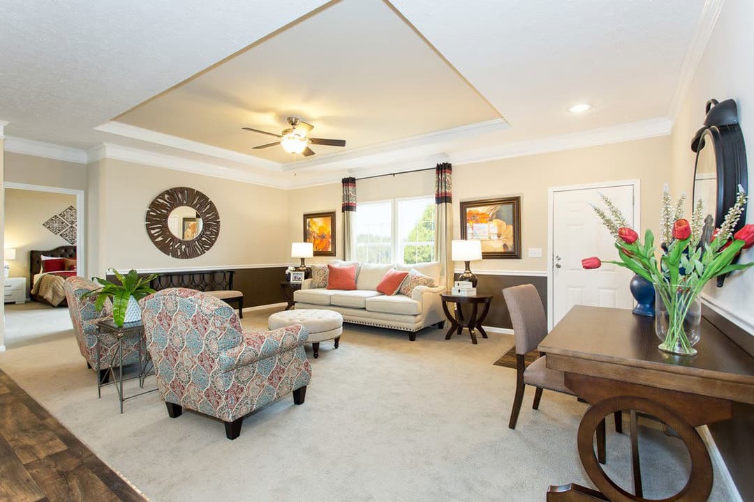 5521 sweet one interior home features