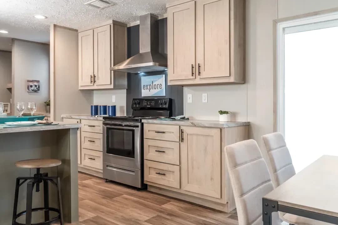 Desoto kitchen home features
