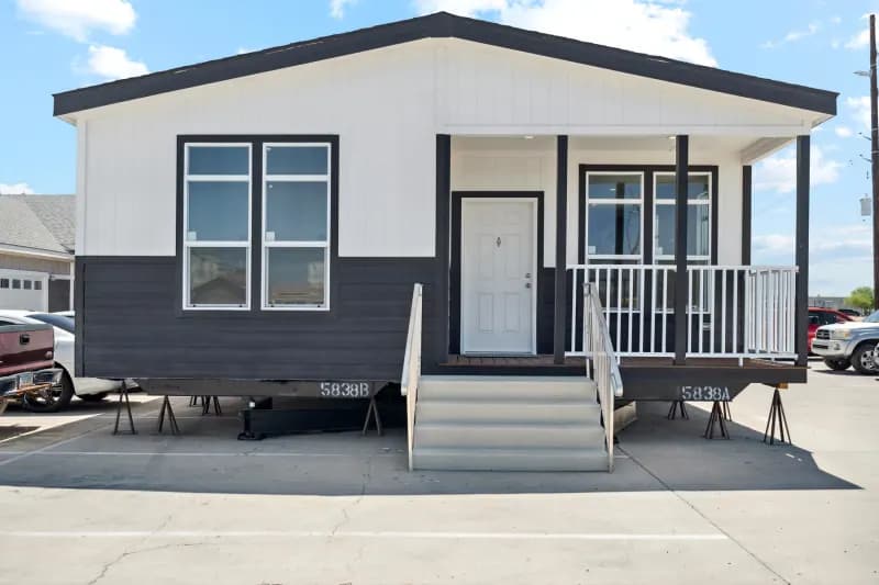 Cb porch elevation and exterior home features