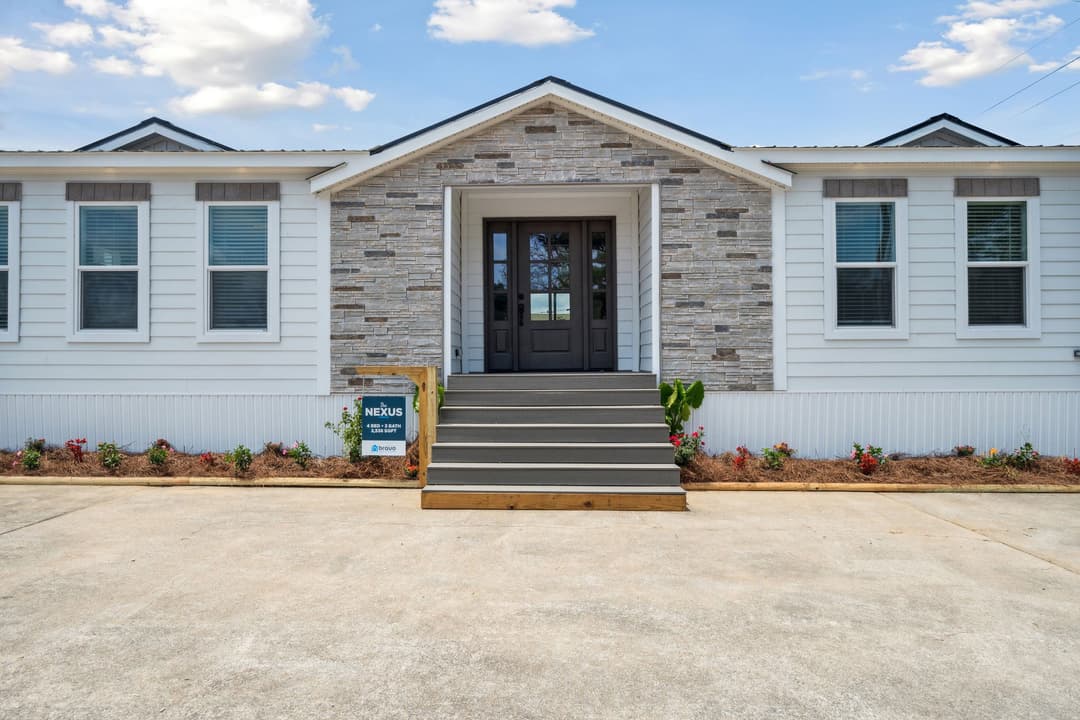 Nexus elevation and exterior home features