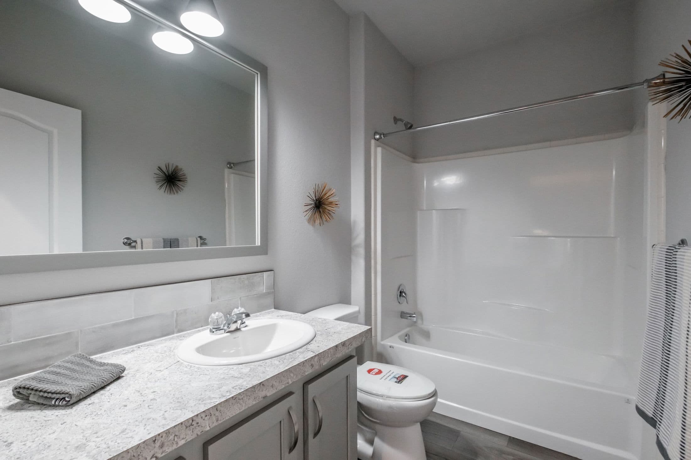 Secret cove bathroom home features