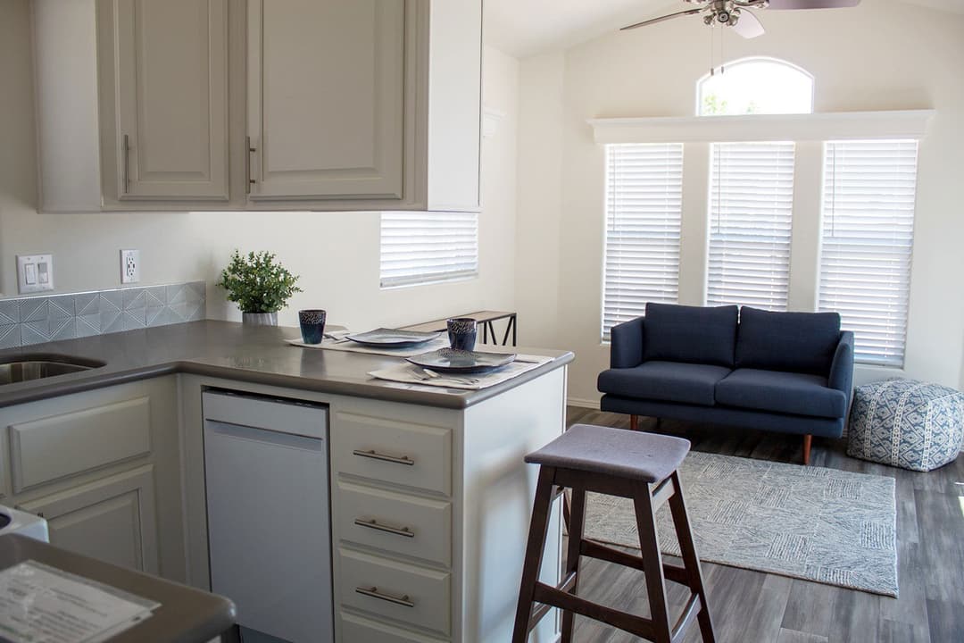 Sedona sn11351a interior home features