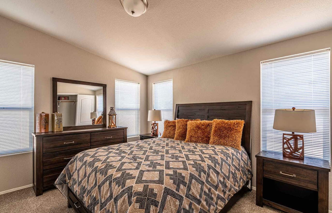 Canyon lake 24563p bedroom home features