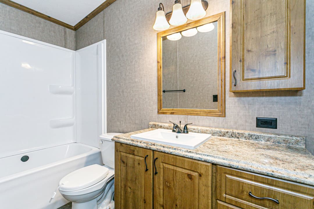 Doublewide c-32×64-32c bathroom home features