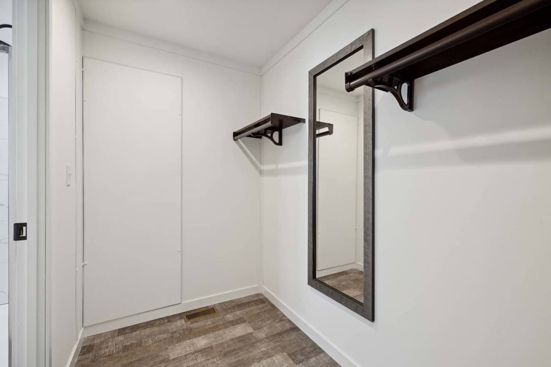 East point - elevate 60 bedroom home features