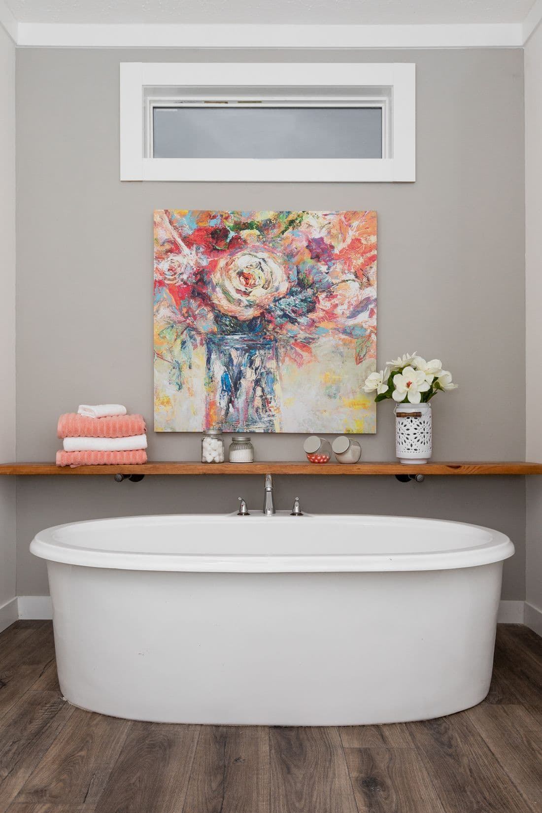 1439 carolina "magnolia" bathroom home features