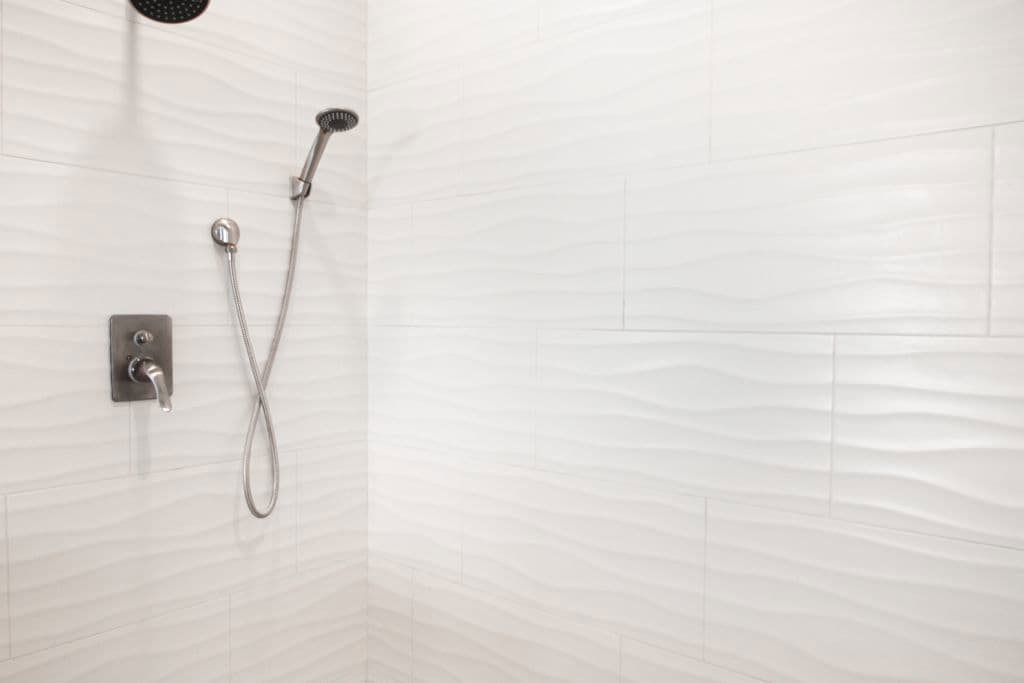 Le fantastique ranch 3p2602-r bathroom home features
