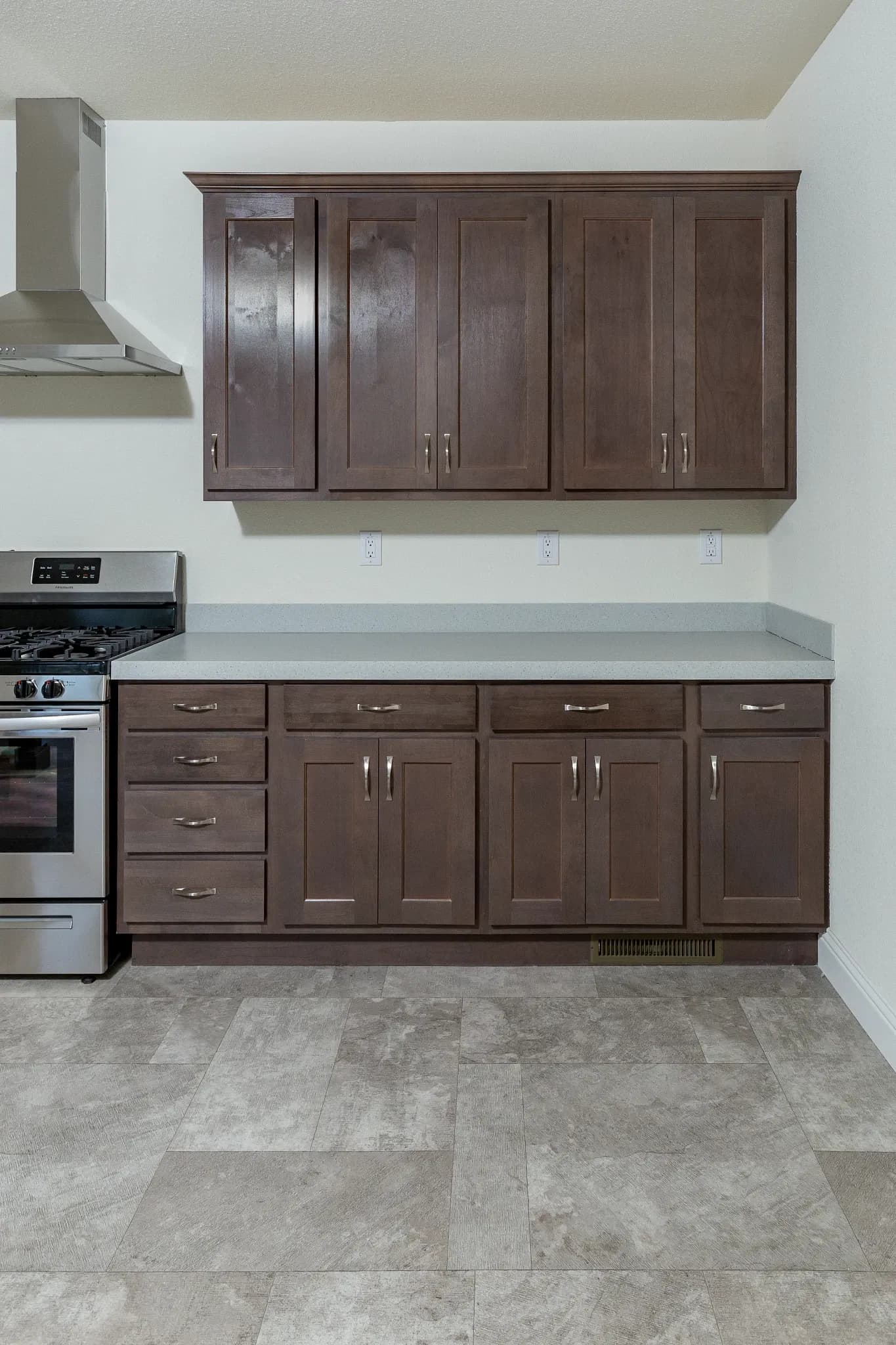 Coronado 2456a kitchen home features