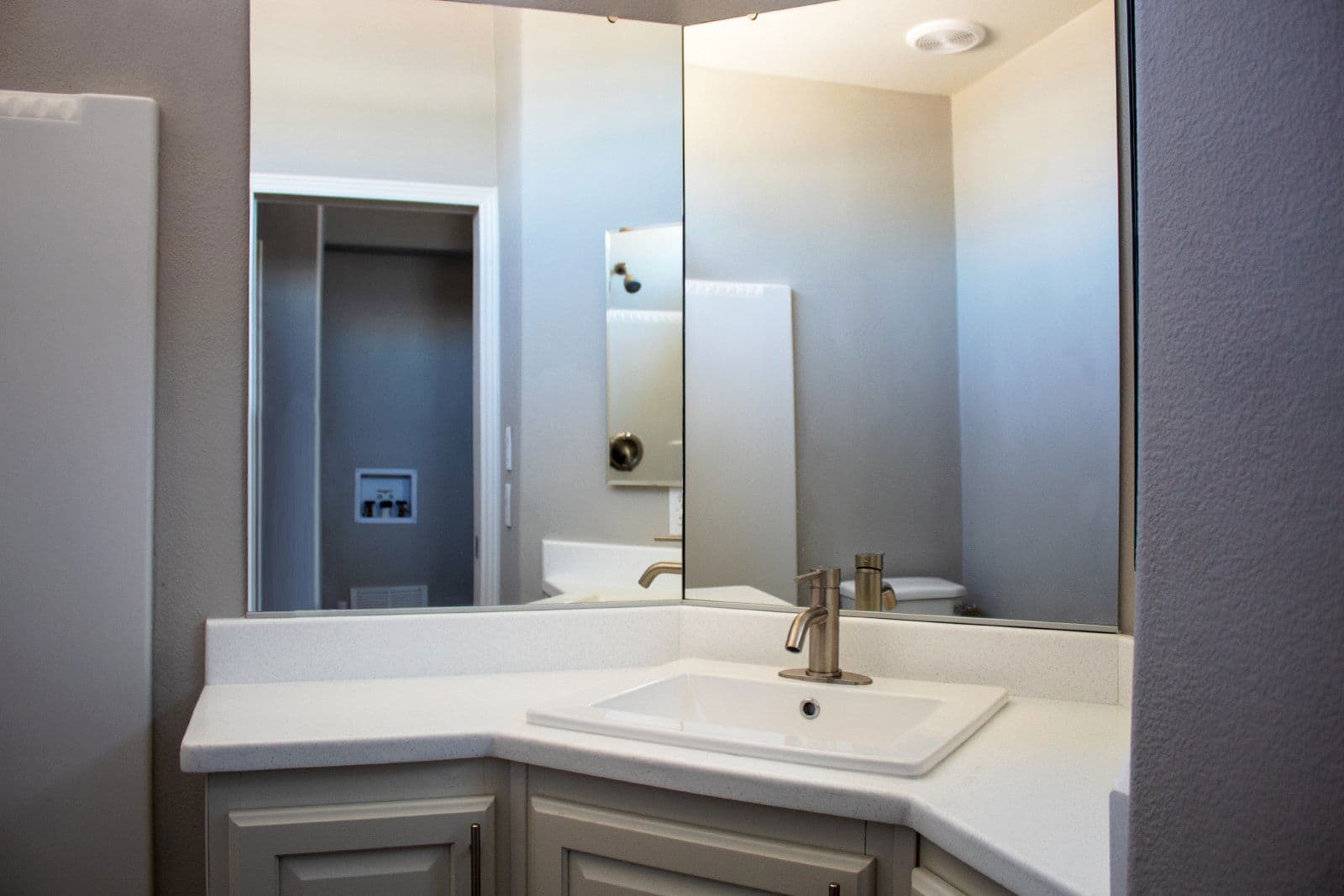 Wedge bathroom home features