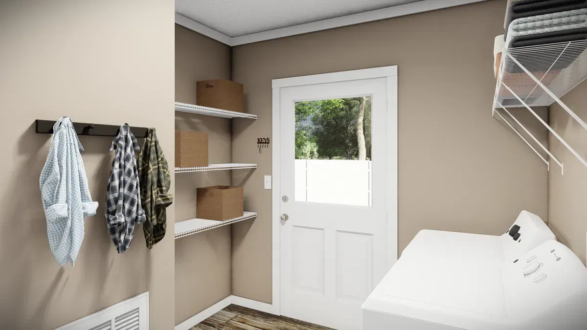 The lloyd ii interior home features