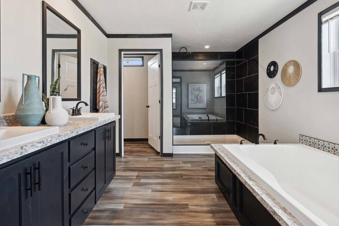 St. croix bathroom home features