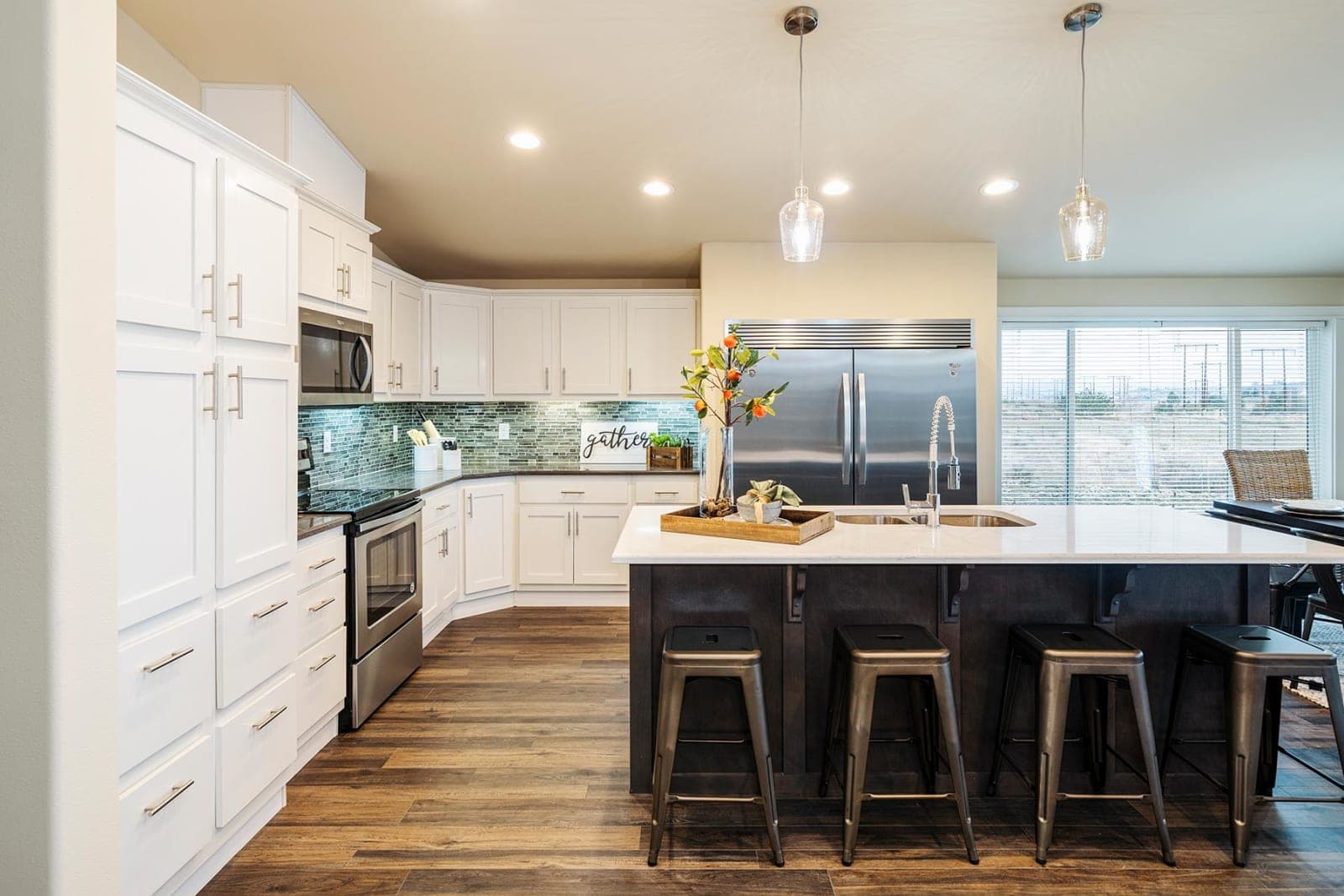 Westridge 1492ct kitchen home features