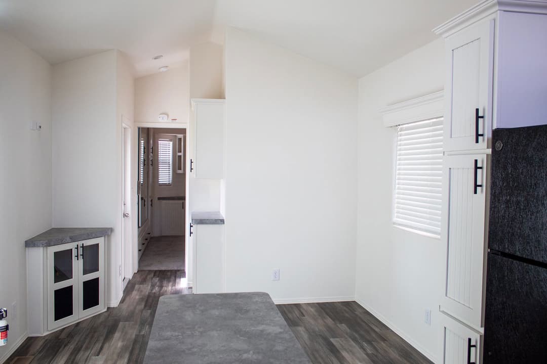 Sedona sn11351c interior home features