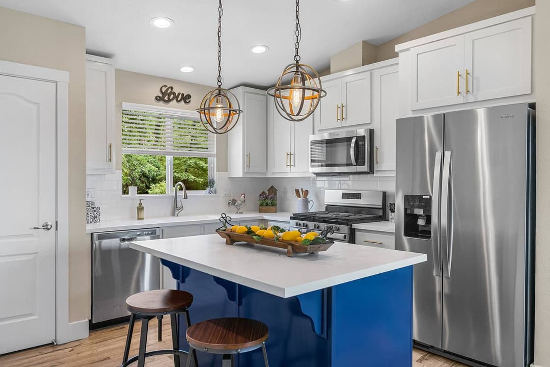 San jacinto adu kitchen home features