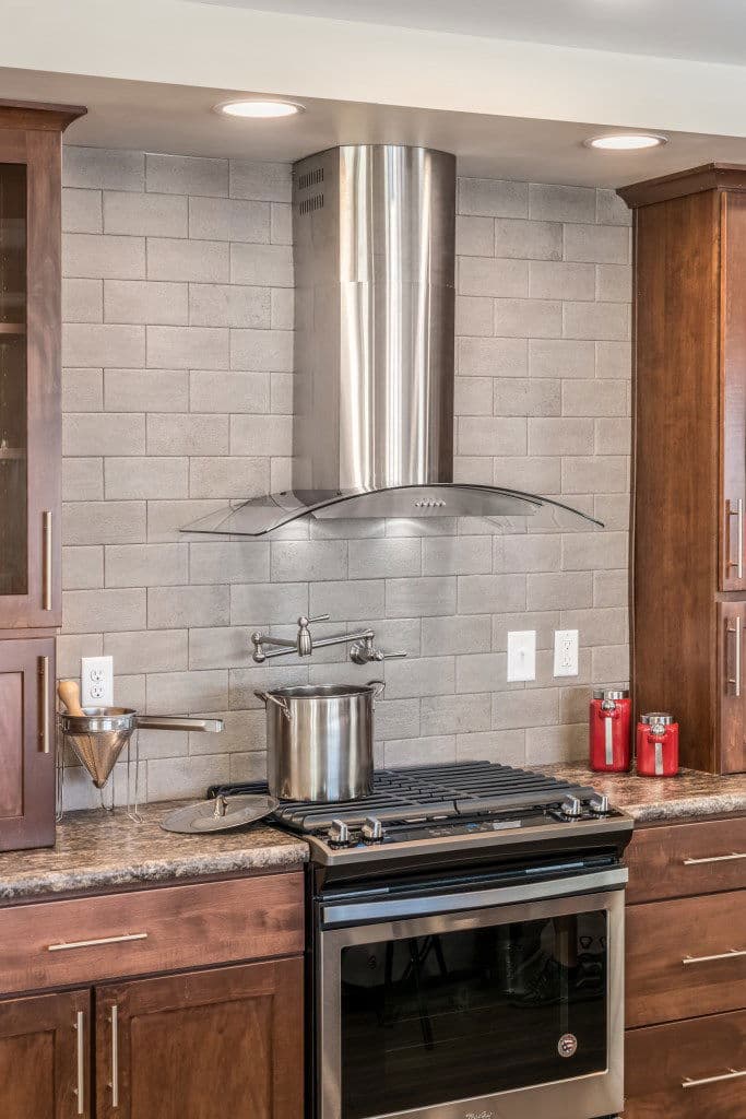 Ultra ranch 2p2403-x ev kitchen home features