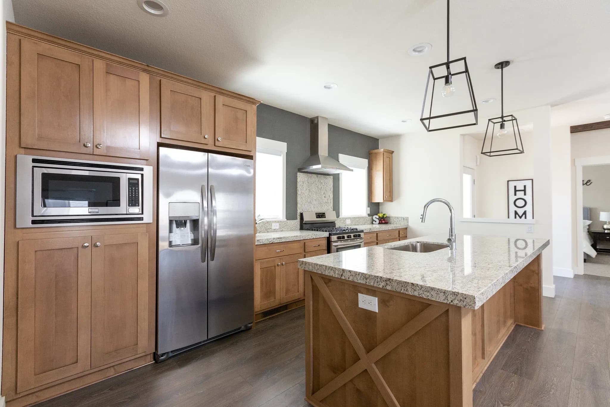 Coronado 2458a kitchen home features