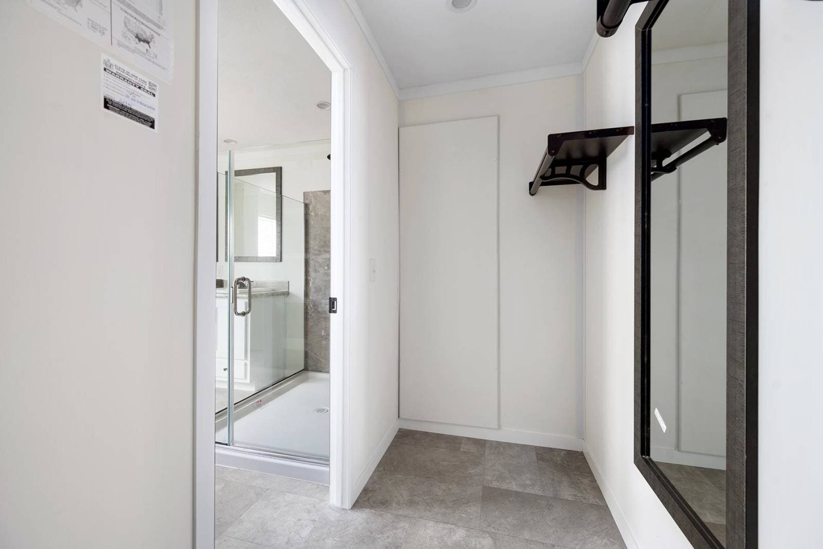 Elevate 52 bedroom home features