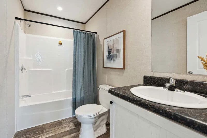 Calloway bathroom home features