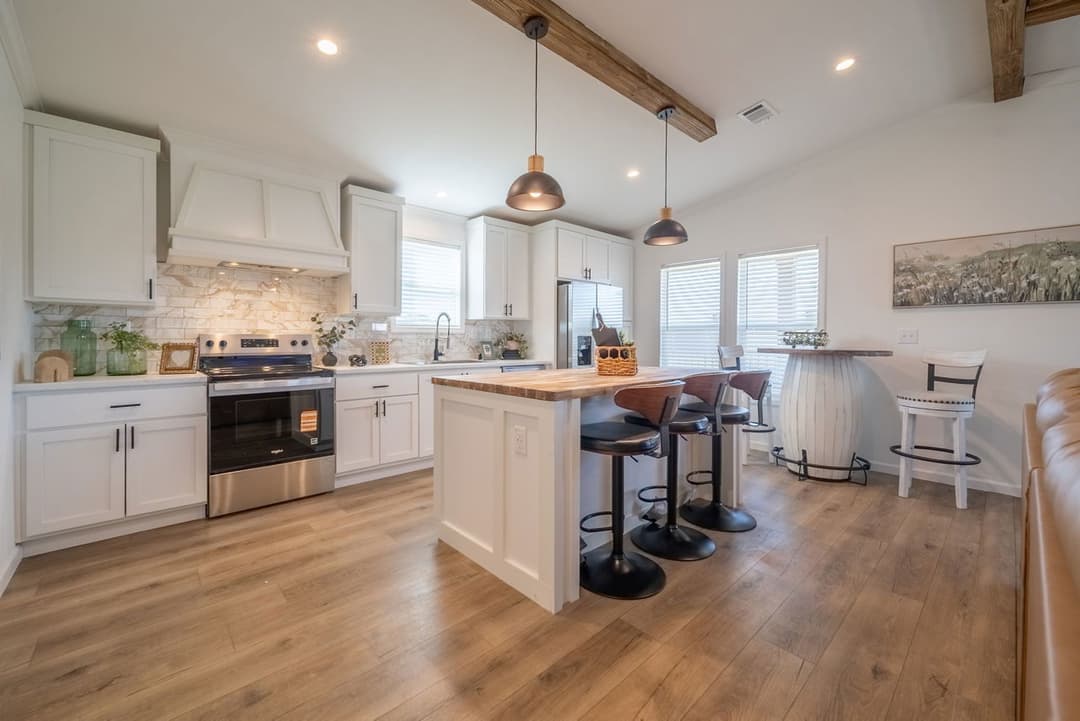 Innovation 5442h - the cypress creek kitchen home features