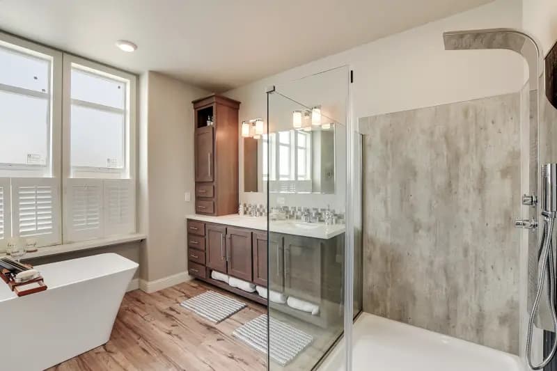 Pecan bathroom home features