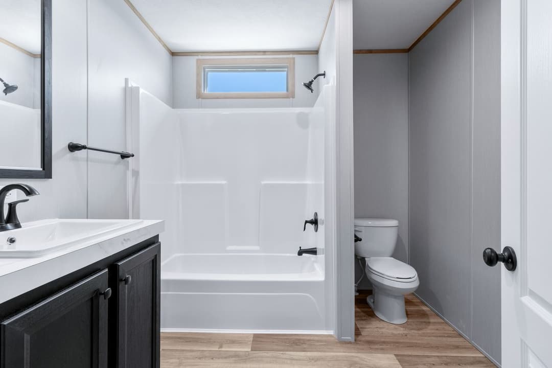 Anatolia xl bathroom home features
