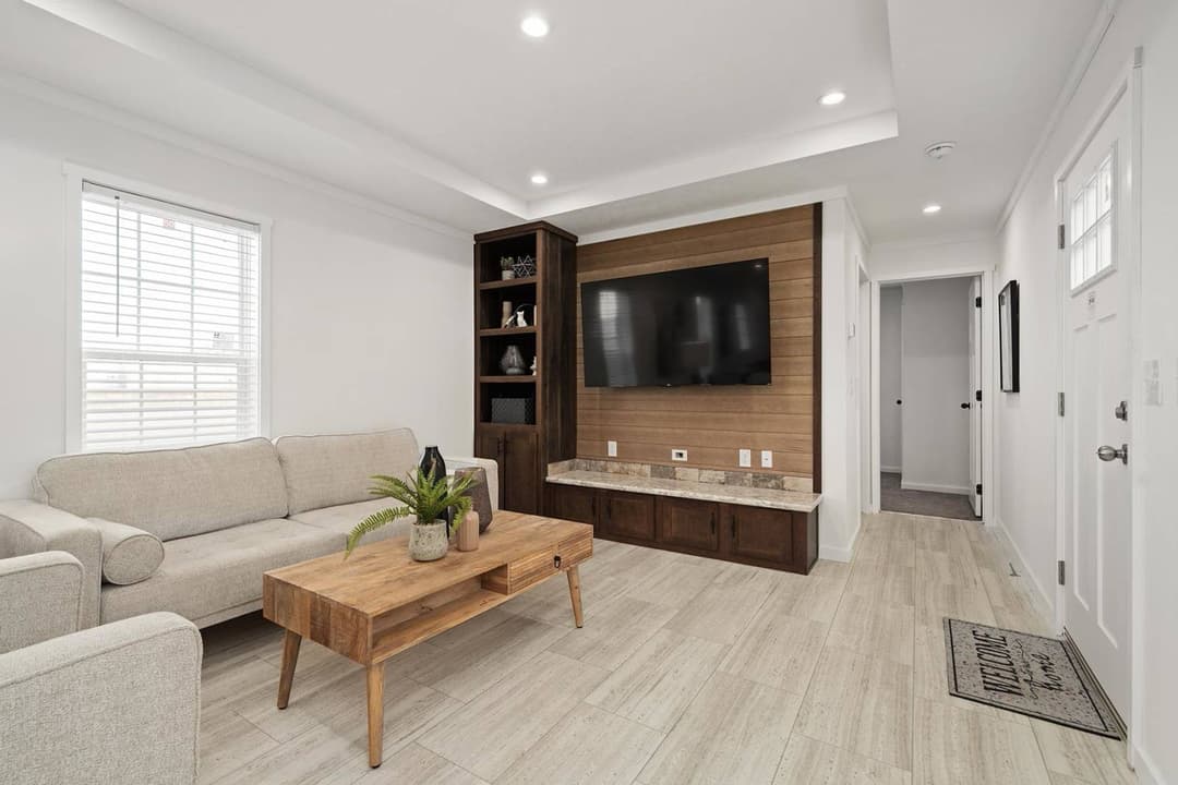 Affinity interior home features