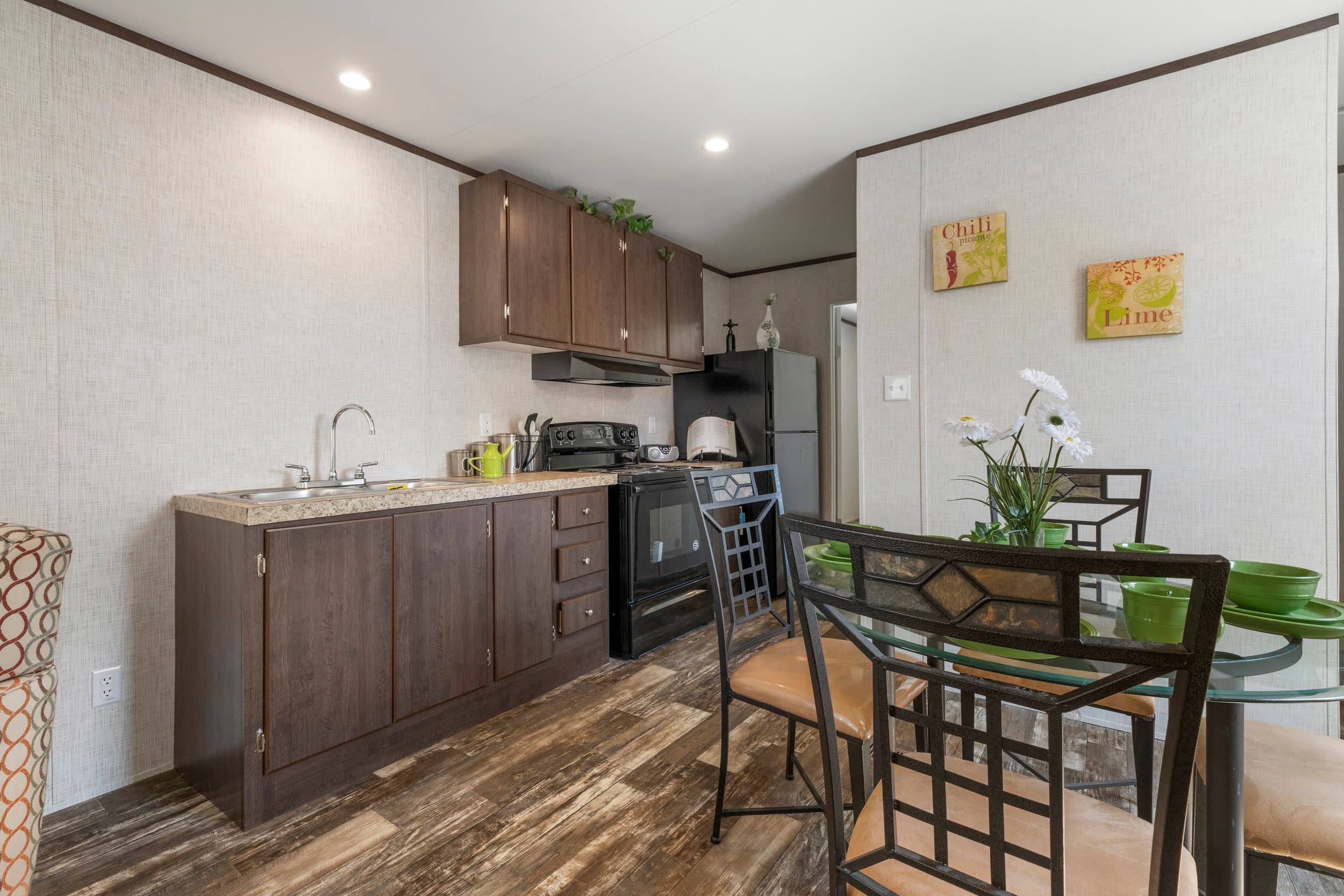 Helicon kitchen home features