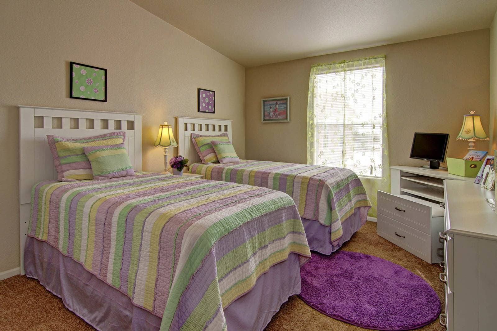 Wittman bedroom home features