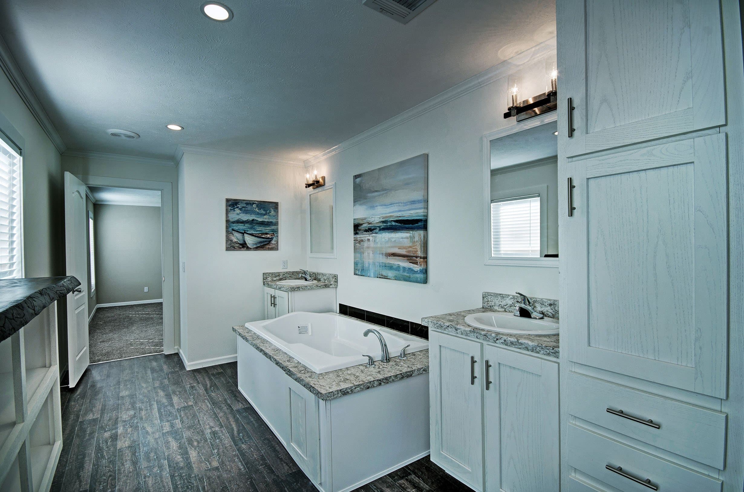 Helicon bathroom home features
