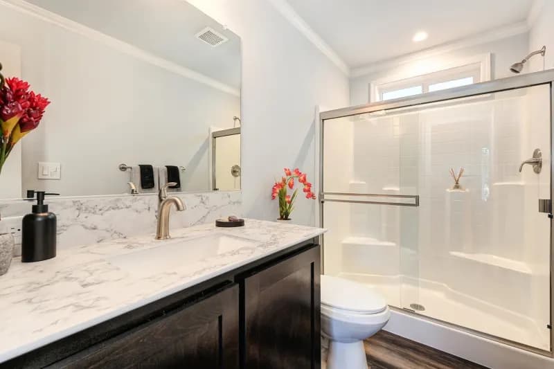 Elmore bay (a) bathroom home features