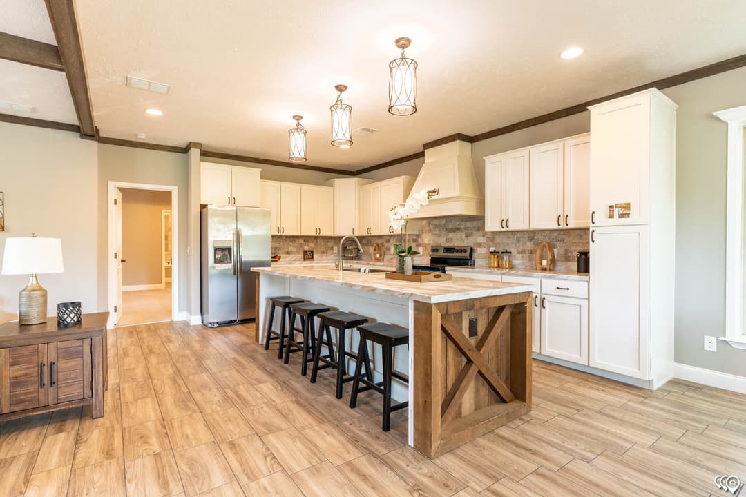 Tahoe harbor kitchen home features