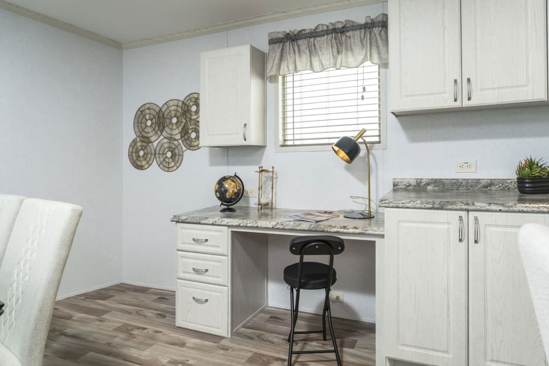 Doublewide c-32×64-32ap interior home features