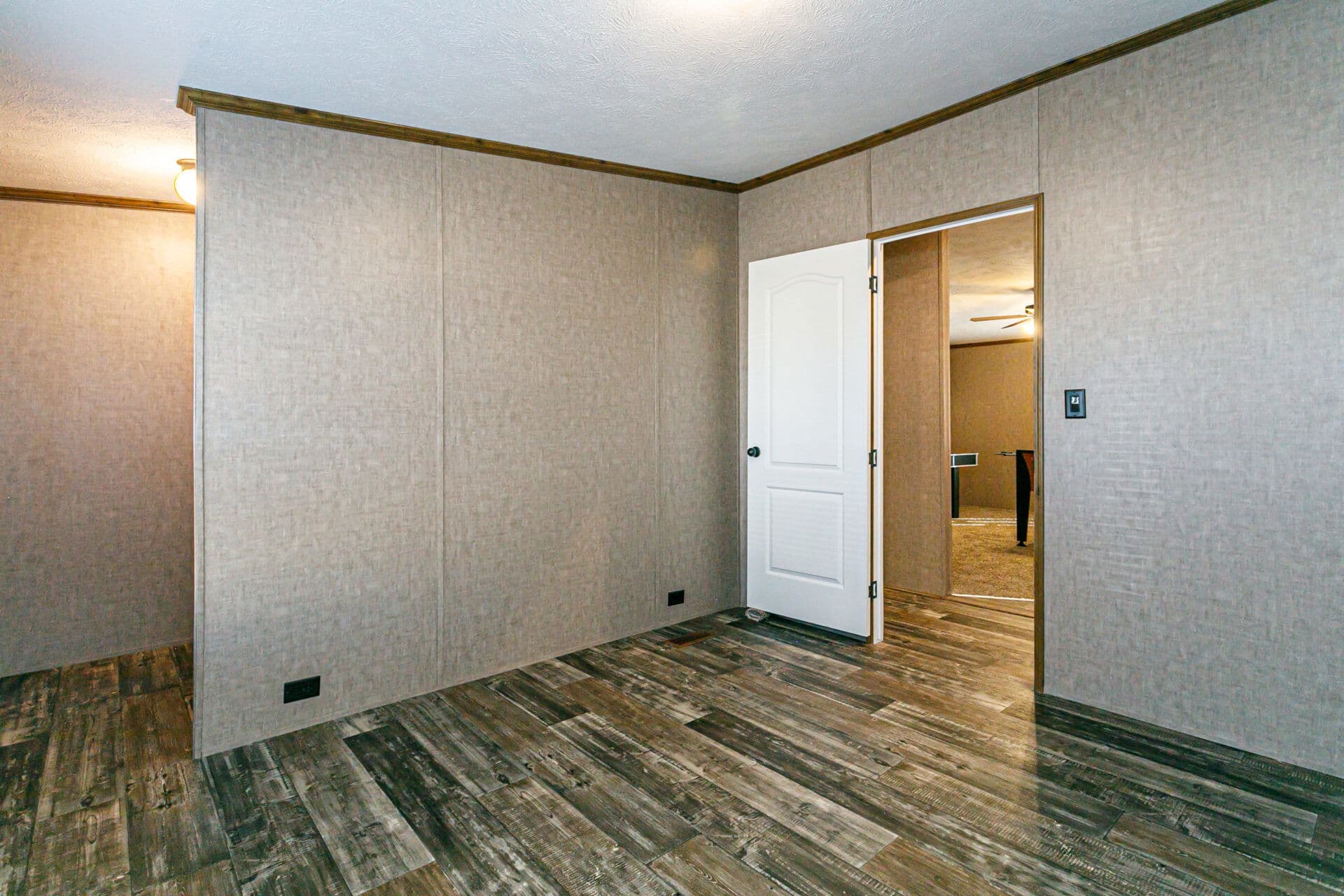 Doublewide c-32×64-32c bedroom home features
