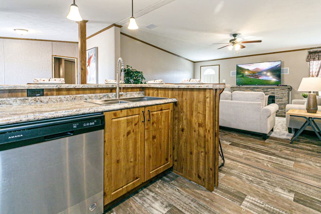 Doublewide c-32×64-32c kitchen home features