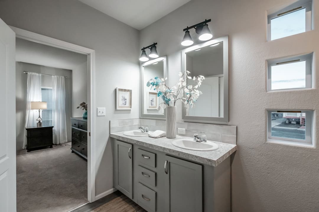 Secret cove bathroom home features